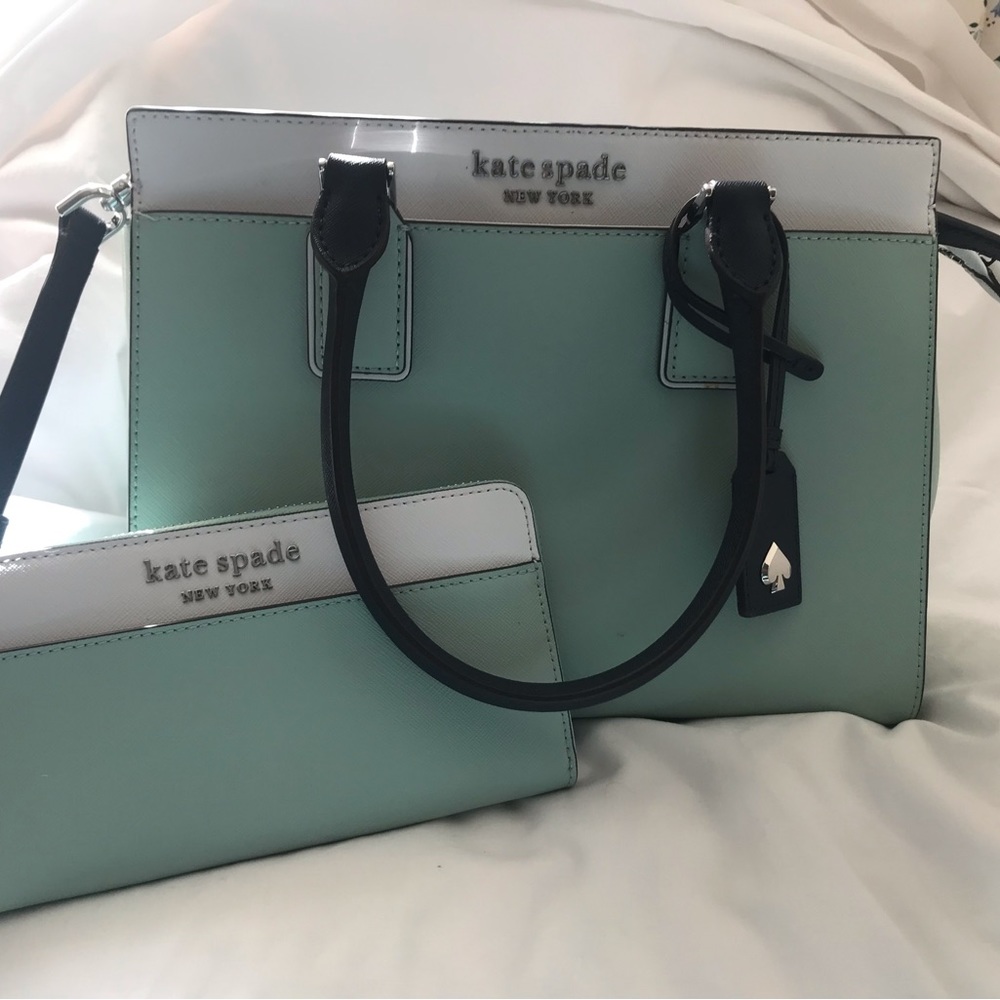 Kate Spade Satchel and Wallet with shoulder strap mint green, white and navy ♠️